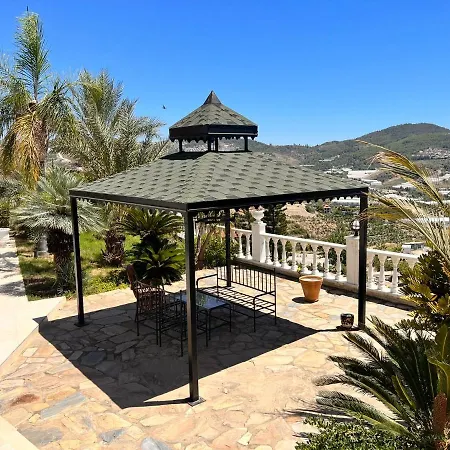 Goldcity Luxury Private Pool 3+1 With Free Aquapark